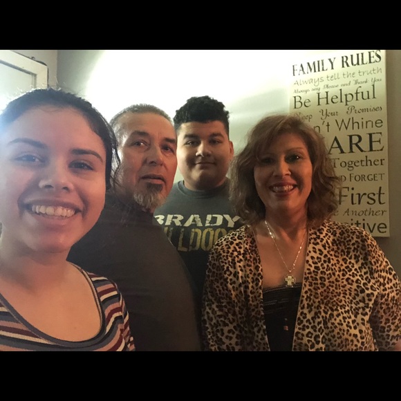 Meet your Posher, Emma - Picture 5 of 8